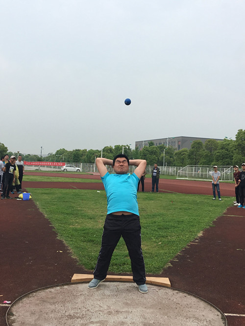 公司教职工积极参加2017年PA视讯官方网站教职工运动会